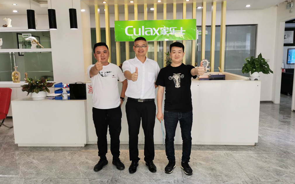 家樂事5S凈水器專業(yè)團(tuán)隊(duì)征服客戶，選做凈水器就是選好產(chǎn)品選好團(tuán)隊(duì) 